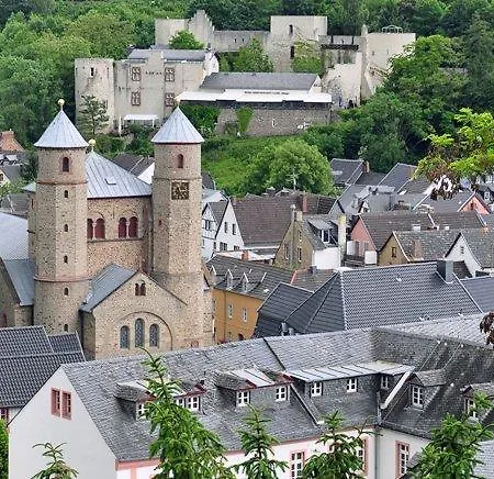 Guest house Eifelburg