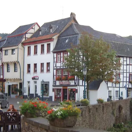招待所 Eifelburg 巴特明斯特艾弗尔