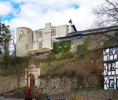 招待所 Eifelburg 3*