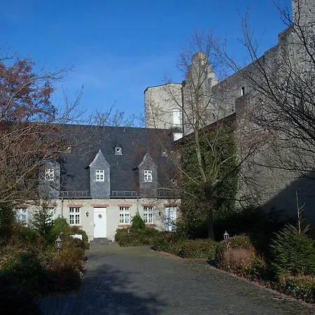 Gasthof Eifelburg