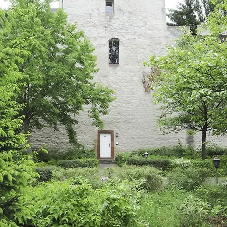 Eifelburg 3*